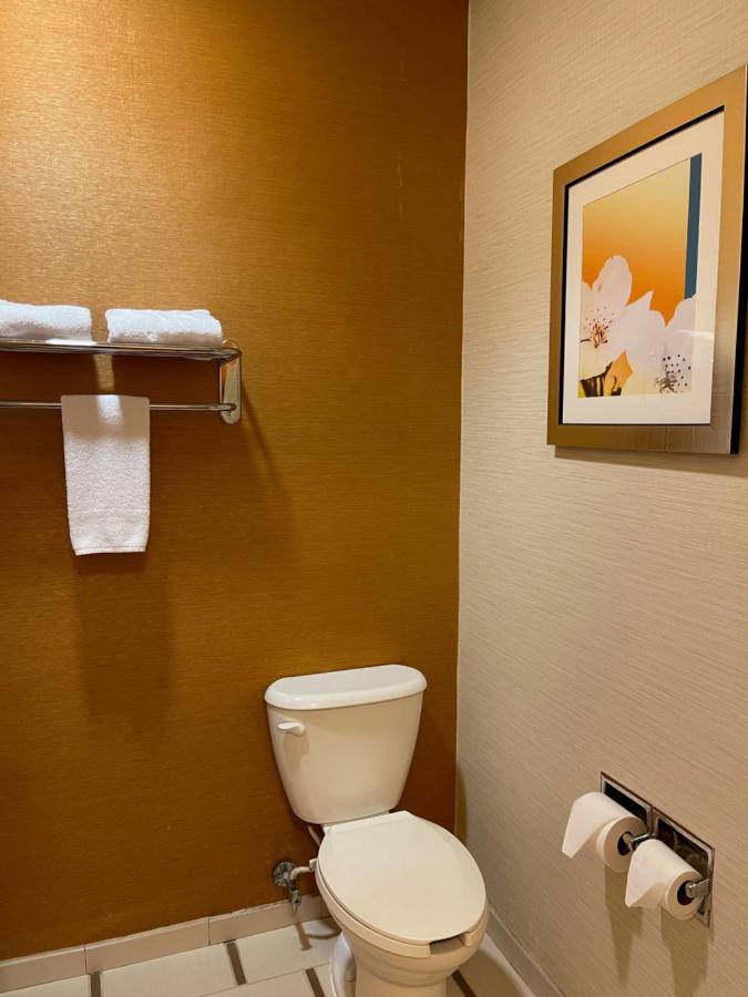 Baymont By Wyndham Chambersburg Hotell Eksteriør bilde