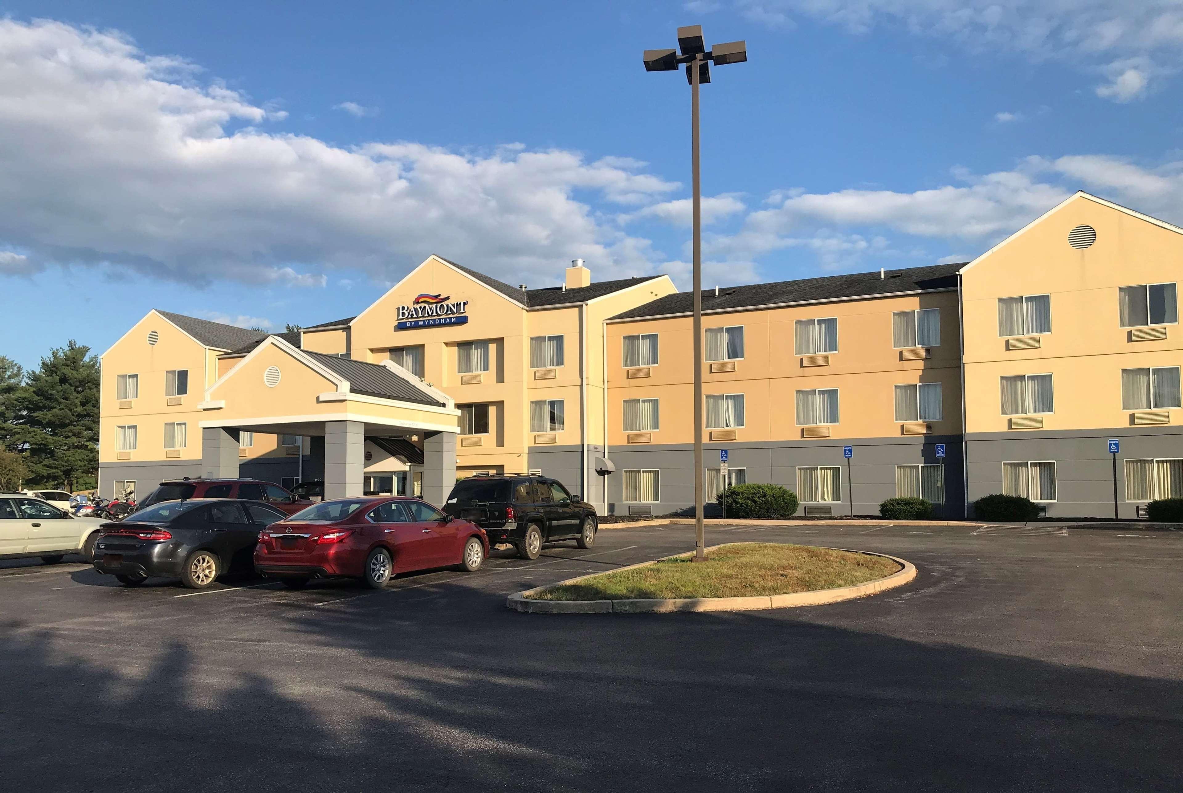 Baymont By Wyndham Chambersburg Hotell Eksteriør bilde